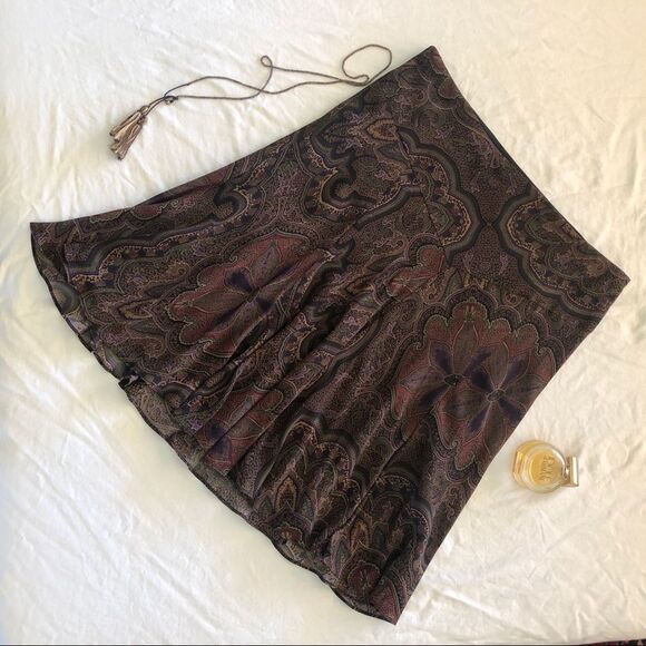 Chiffon fit and flare skirt. - Picture 1 of 5